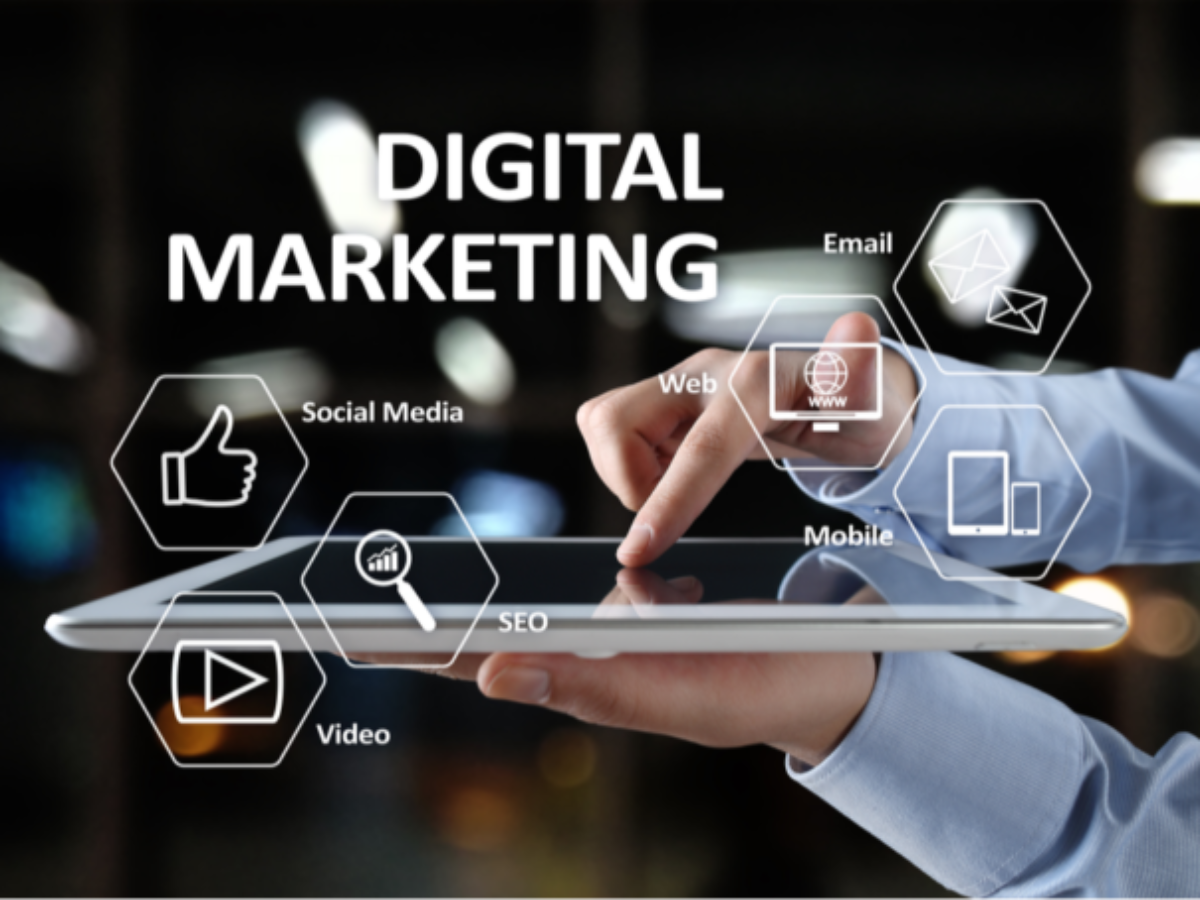 Become a Digital Marketing Executive in 2023: Skills & Job Description